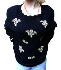 Womens Sz Large KAREN SCOTT Black Angora L/S Sweater Embroidered Gold Poinsettia