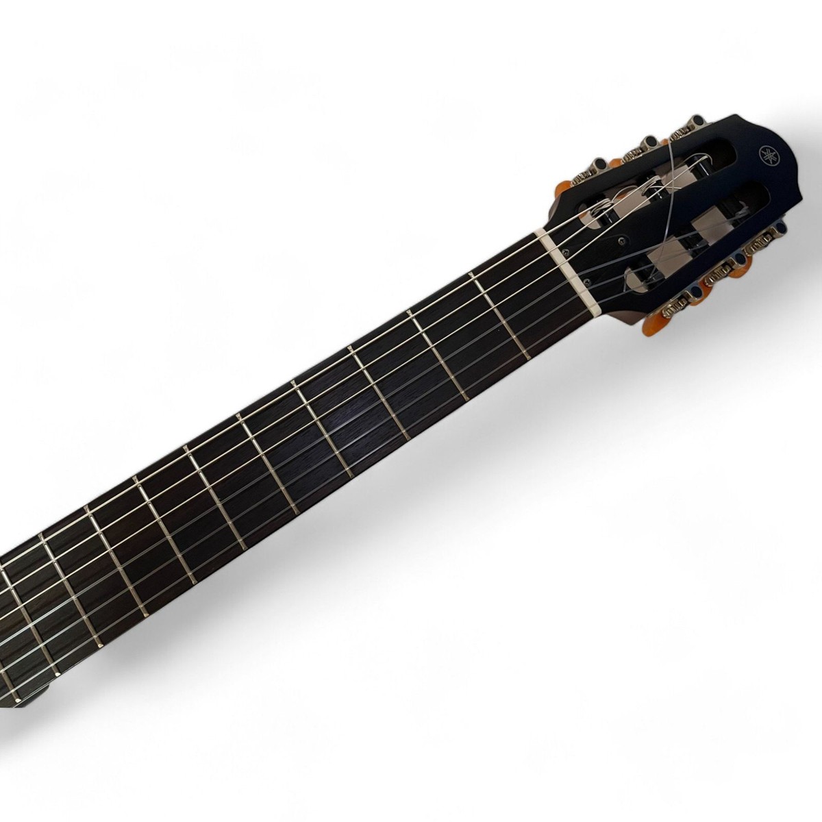 Yamaha SLG200N NT Silent Acoustic Electric Guitar Nylon Yamaha SLG200N NT Silent Acoustic Electric Guitar Nylon