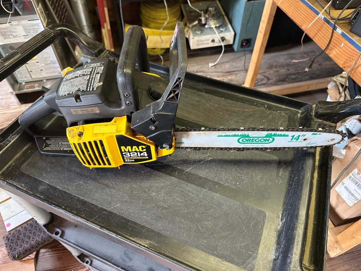 McCulloch Chainsaw: MAC 3214, 32cc, 14