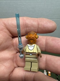 LEGO Starwars: Chewbacca Han Solo Princess Leia  & Nagar Vebb minifigs