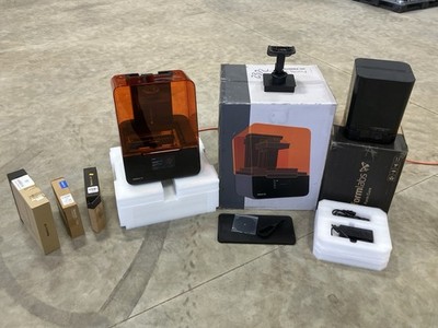 Formlabs Form 3 3D Printer with Form Cure