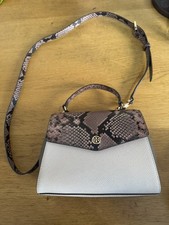 NWOT TORY BURCH ROBINSON SNAKE EMBOSSED COLORBLOCK TOP HANDLE CROSSBODY BAG
