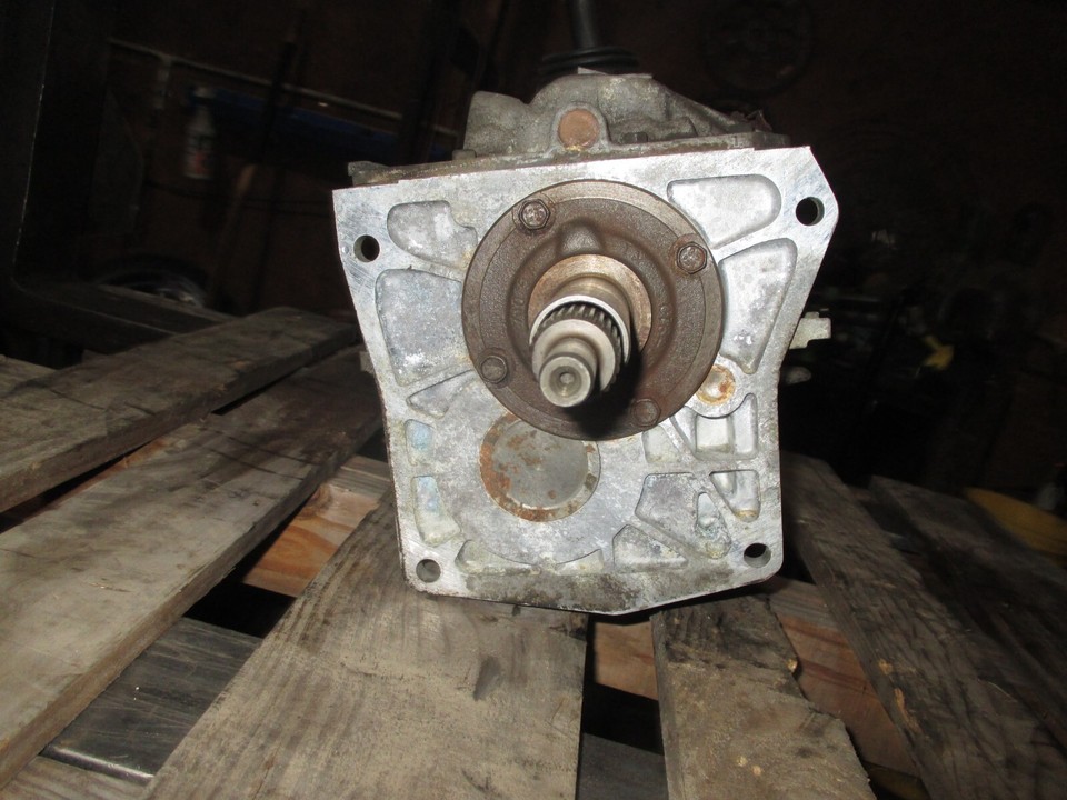 Chevy S10 Warner T5 Transmission 5 Speed World Class Electric