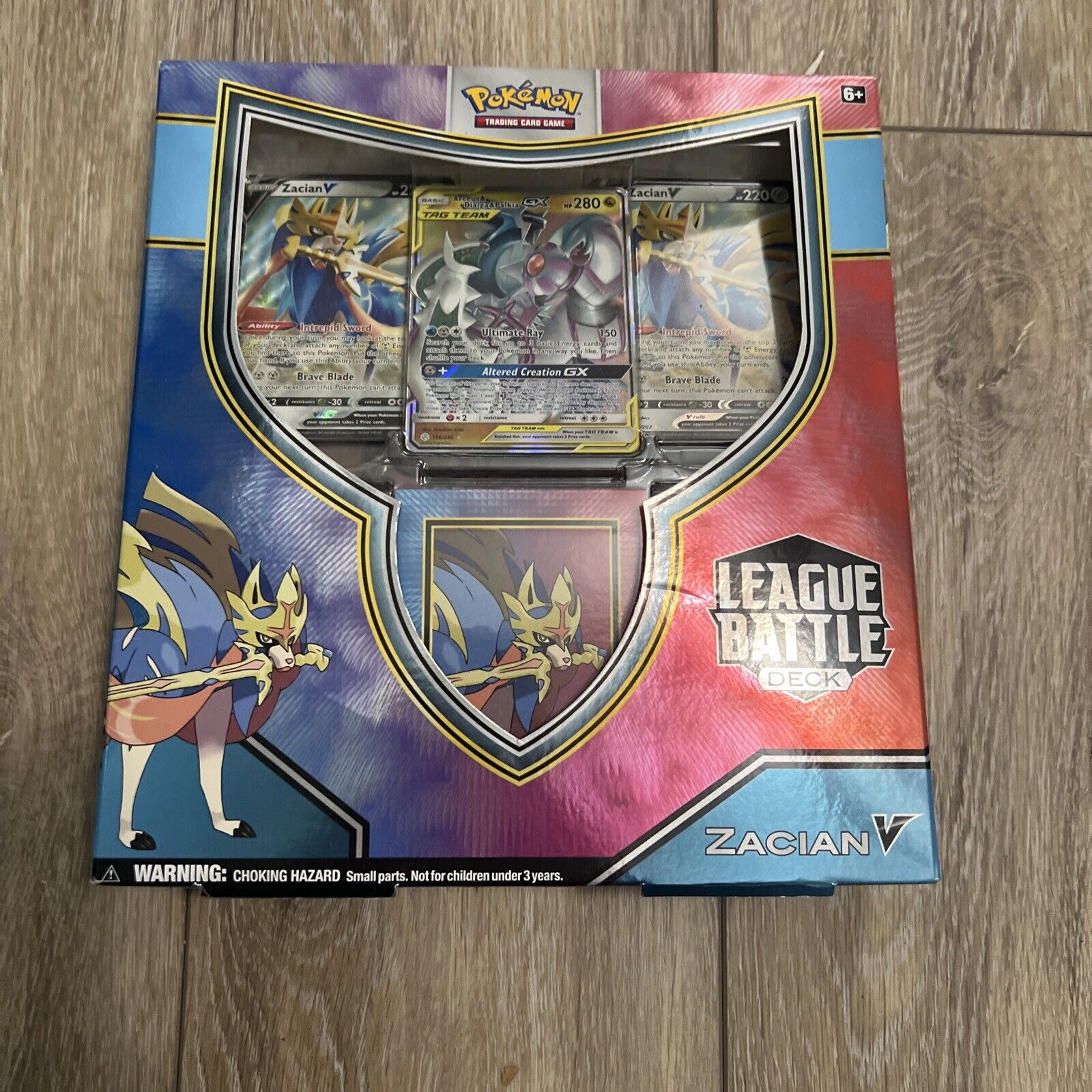  Pokémon TCG: Zacian V League Battle Deck, Multicolor : Toys &  Games