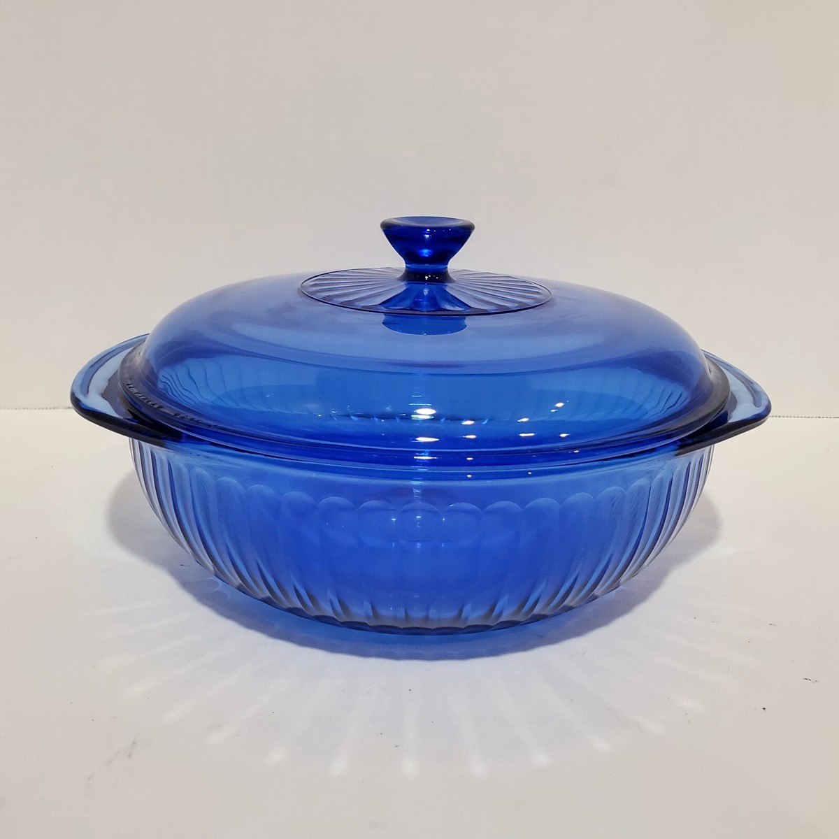 PYREX COBALT BLUE RIBBED GLASS COVERED CASSEROLE 024-S MADE