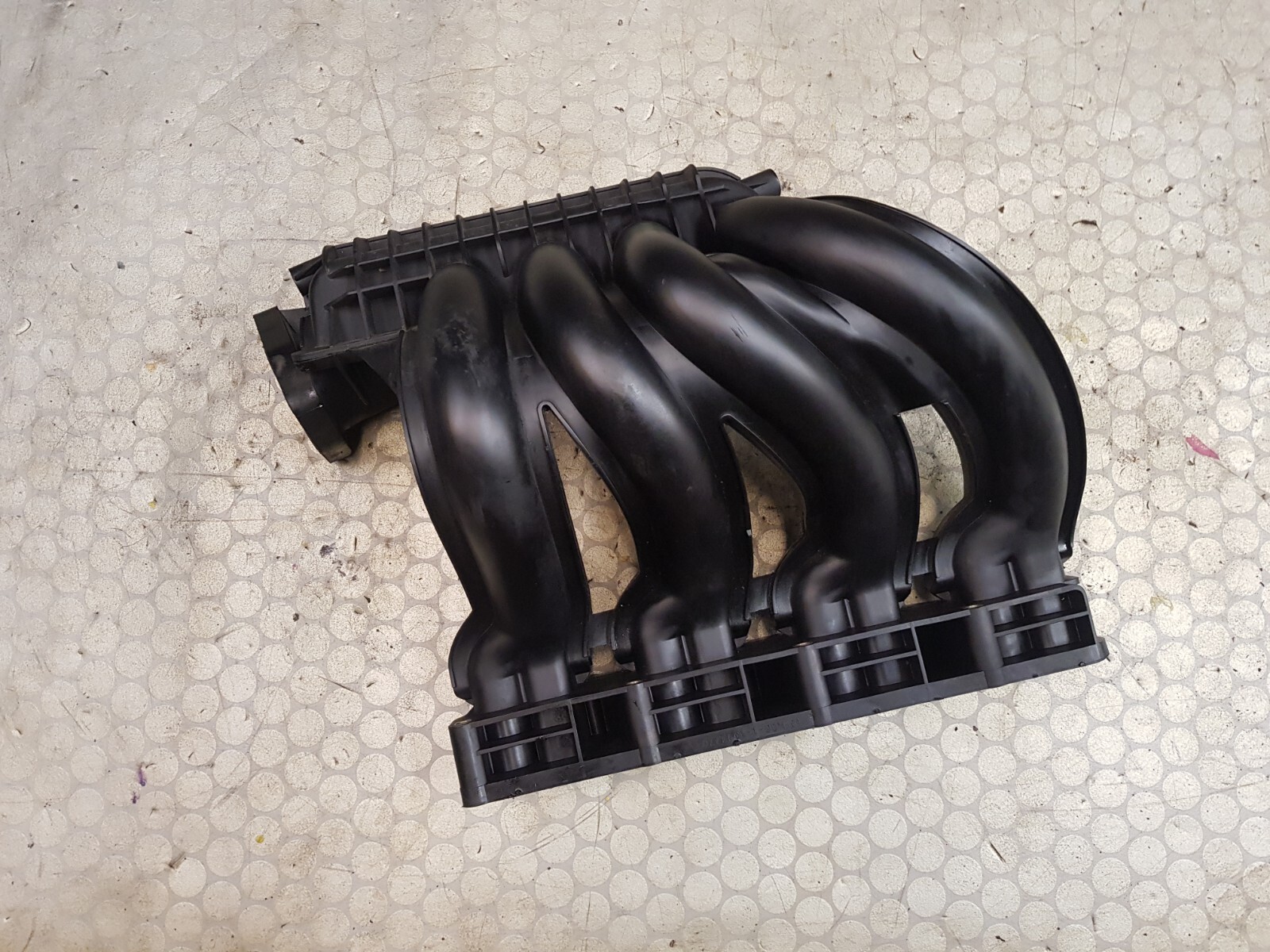 2006 MERCEDES CLK W209 C W203 2.2 CDI OEM 646 Inlet Intake 