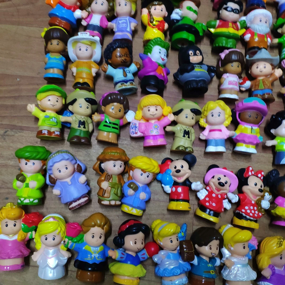 Lot of 15PCS Random Fisher Price Little People Figures Toys- No Repeat