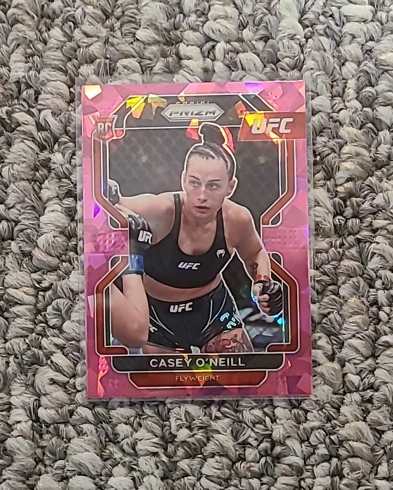 2022 UFC Prizm Casey O'neill Pink Cracked Ice RC - online exclusive rookie MMA