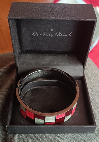 Enamel Geometric Pattern Hinged Silver Tone Bangle Grey Pink Coral Danbury Mint
