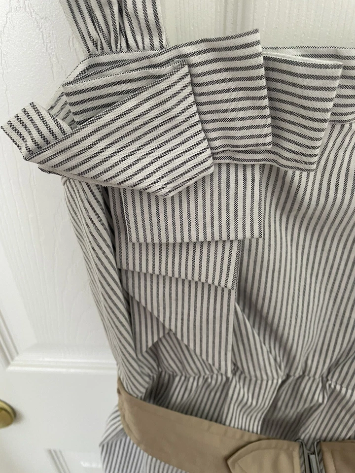 Vestido con cinturón BCBGeneration Seersucker talla M Foto 2 de 4