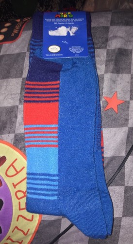Nintendo Super Mario One Par de Calcetines Novedad Crew (Talla 10-13) Nuevos 2018 - Imagen 4 de 5