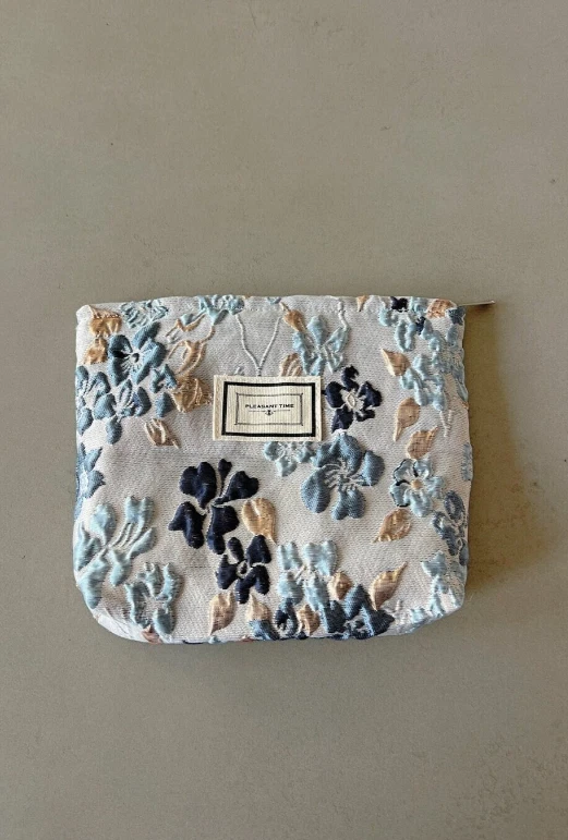 Travel Cosmetic Bag Toiletry Wash Zip Pouch Makeup Case Travel Cosmetic Makeup - Image 2 of 4