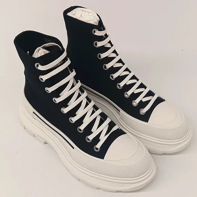 Alexander McQueen Men display picture 3