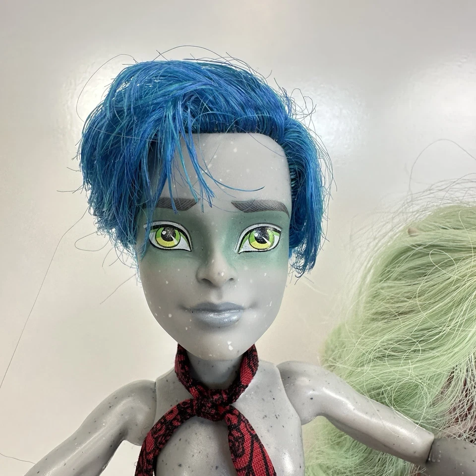 Monster High Love in Scaris Garrott du Roque Rochelle Goyle Muñecas Set Paquete de 2 Foto 4 de 4