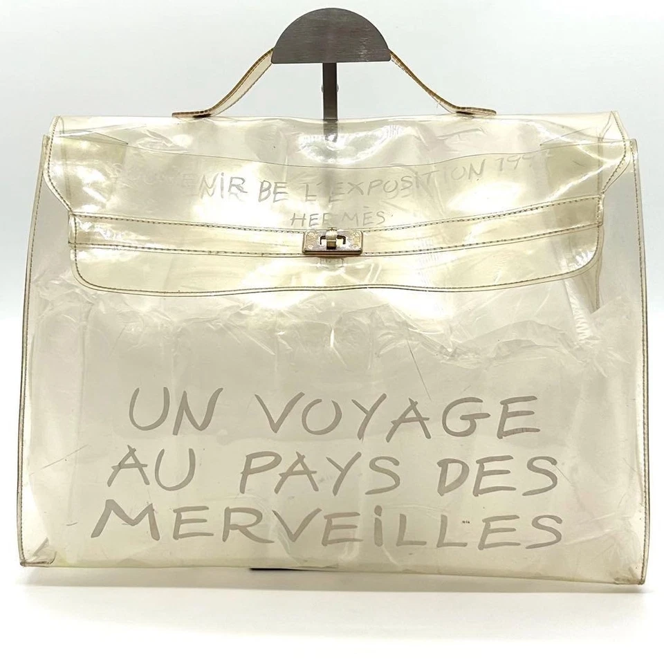 Bolso de Mano Hermes Kelly Vinilo Transparente Transparente Herrajes Dorados Auténtico Usado Foto 2 de 4
