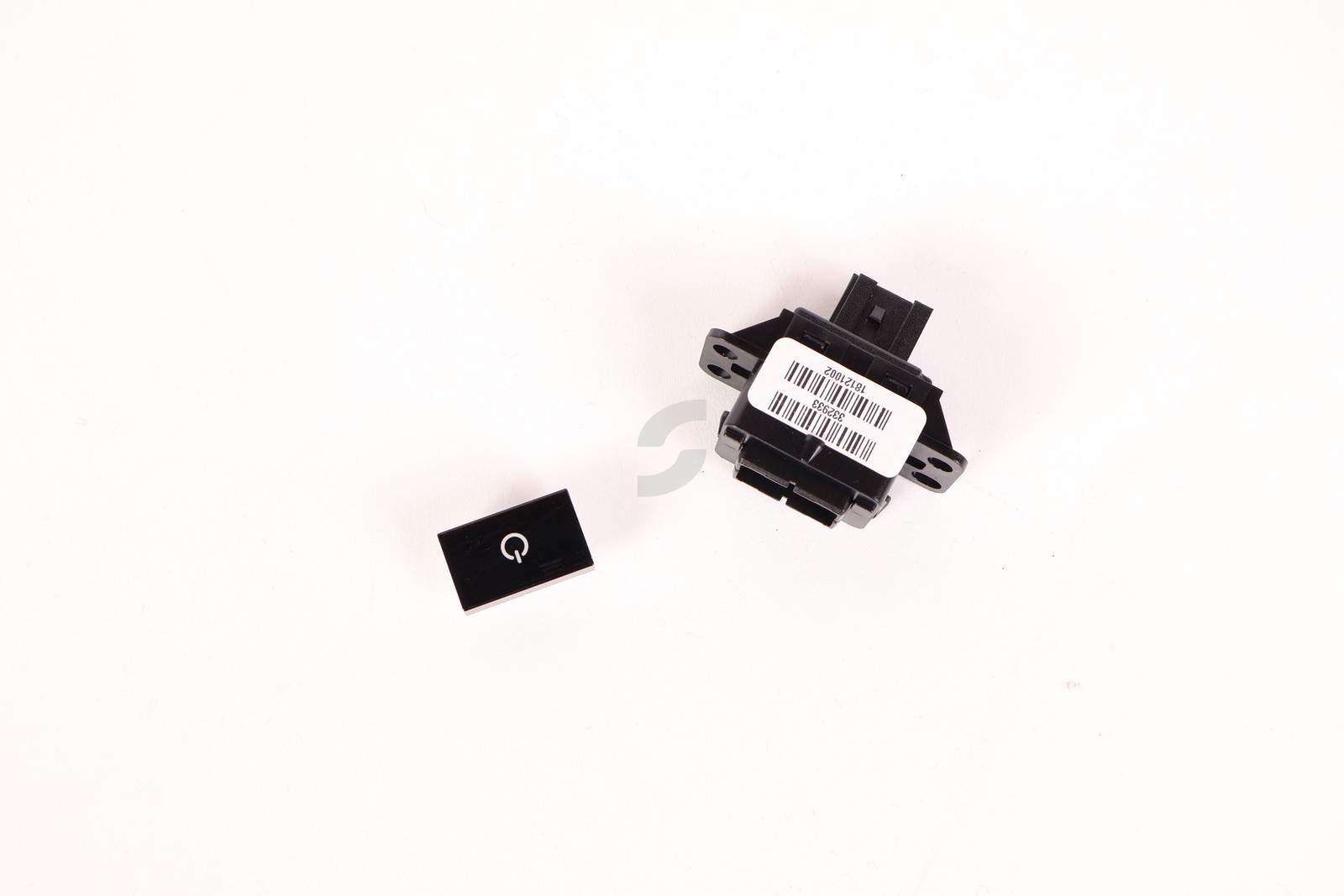 332933 PASSENGER DISPLAY BUTTON  Ferrari NEW
