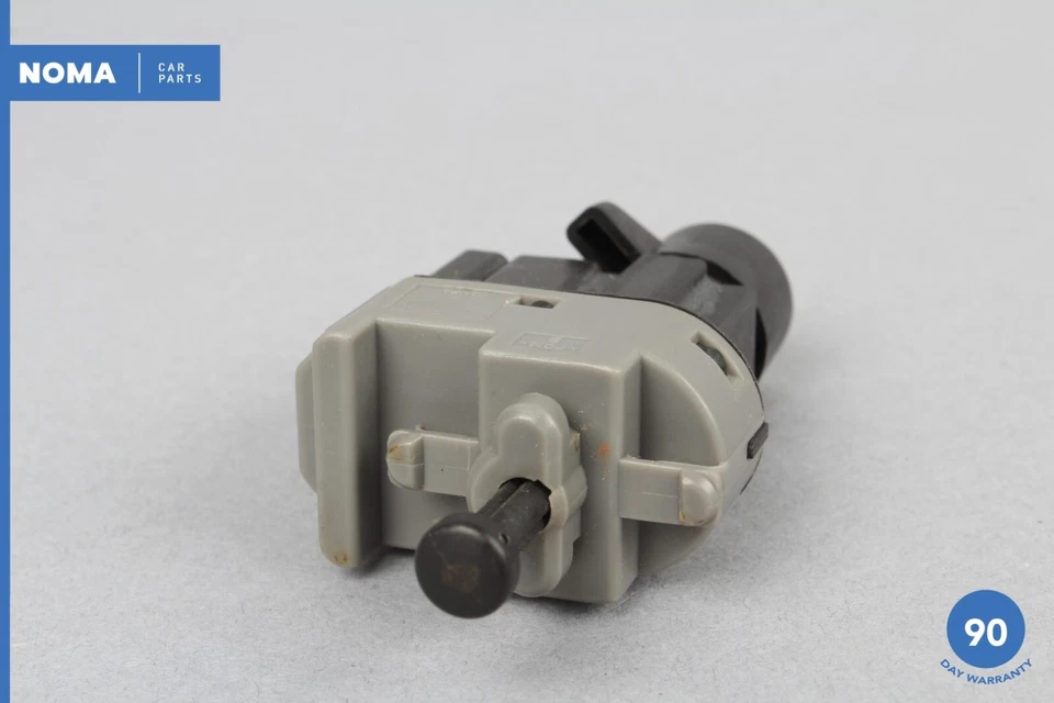 00-04 Unidad de interruptor de luz de lámpara de freno Jaguar S-Type X202 XW4T13480AD OEM Foto 3 de 4