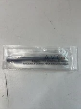 AVON Ergonomic Concealer Brush New & Sealed.