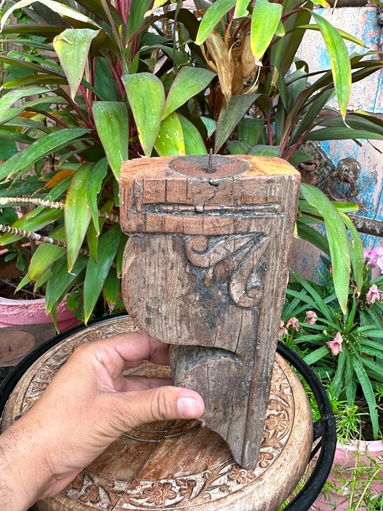 Picture 2 of 10