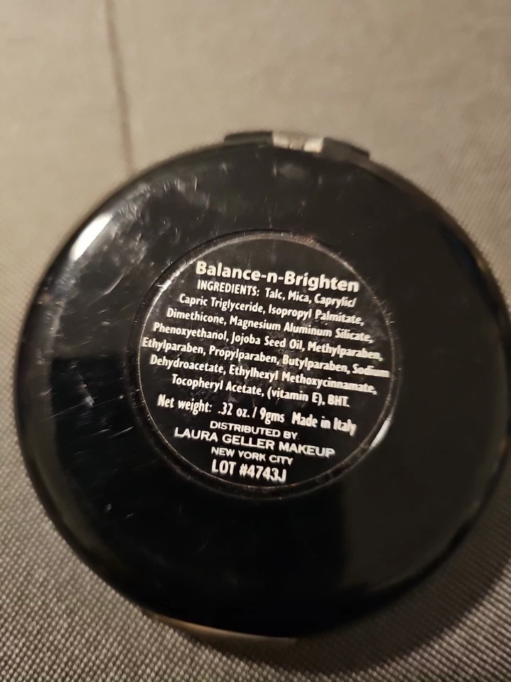 LAURA GELLER NEW YORK Award Winning Baked Balance-n-Brighten Color Correcting  - Image 3 of 3