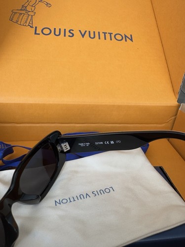 Louis Vuitton x Takashi Murakami Multigram Cat Eye Sunglasses Black BRAND NEW - Picture 8 of 12
