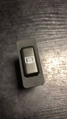GEBRAUCHT OEM BMW 5 E34 SCHALTER TASTER BEHEIZBAR HECKSCHEIBE 61.31-1384480
