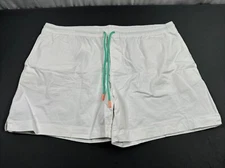 NWOT Chubbies The Vanillas 5.5” Easy Short Remix 2XL