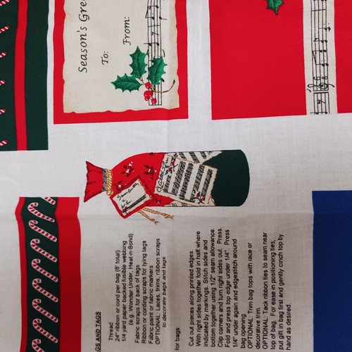 Fabric Traditions Holiday Bags and Tags Fabric Panel makes four gift bags w/ tag - Picture 5 of 10