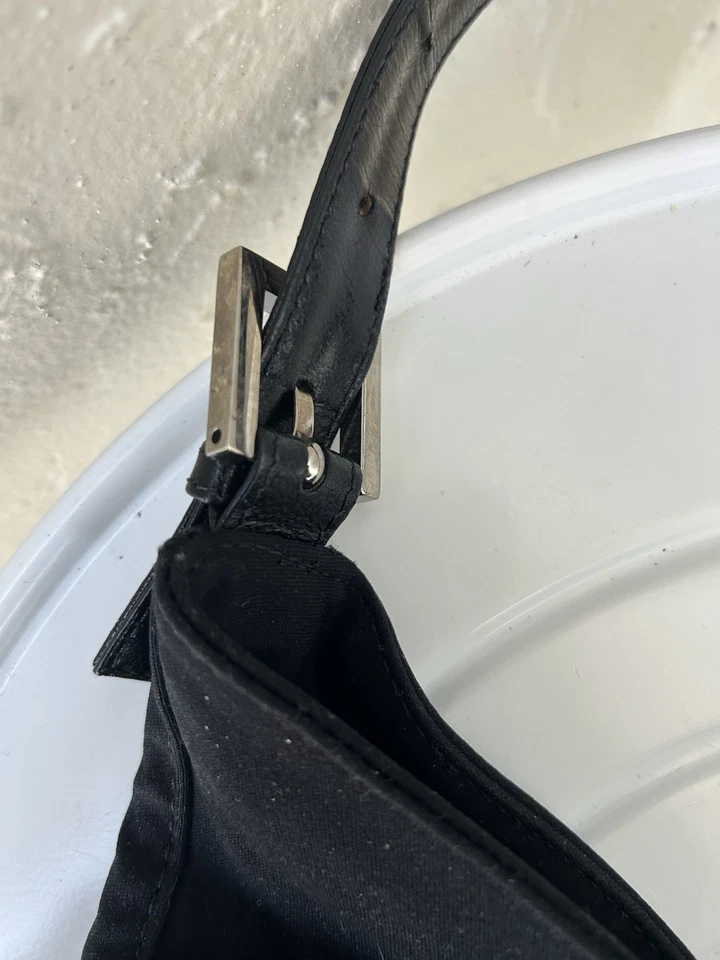 Fendi shoulder bag in black cotton canvas with a black leather closure and silve - Image 3 of 4