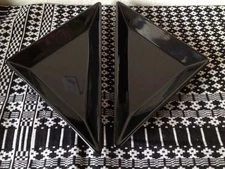 New!Pampered Chef Serving Dishes Simple Additions Triangles Set of 2 Black Party