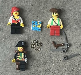 Lego Pirates Set 6250 Cross Bone Clipper Complete w/ Box & Manual