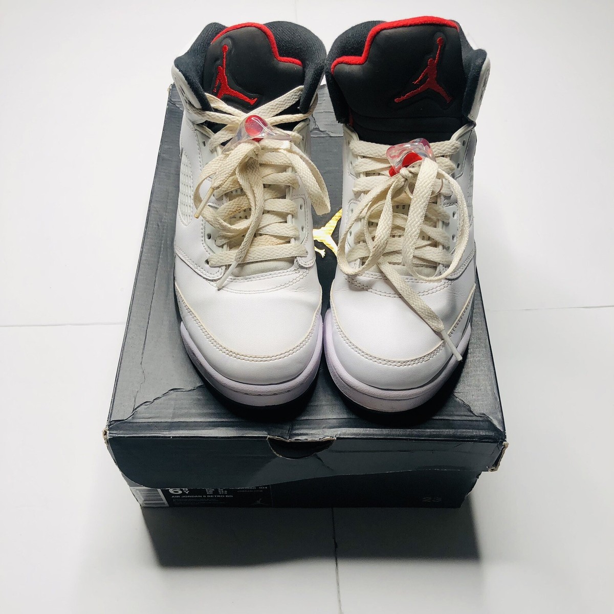 Jordan 5 grey white size 6.5 RICH KICKZ | Jordan 5 Wolf Grey GS Sizes Size: 5Y, 5.5Y, 6.5  main image 3