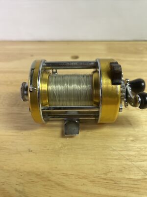 VINTAGE PENN LEVELMATIC 940 Fishing Reel Bait Caster PENN 940 REEL