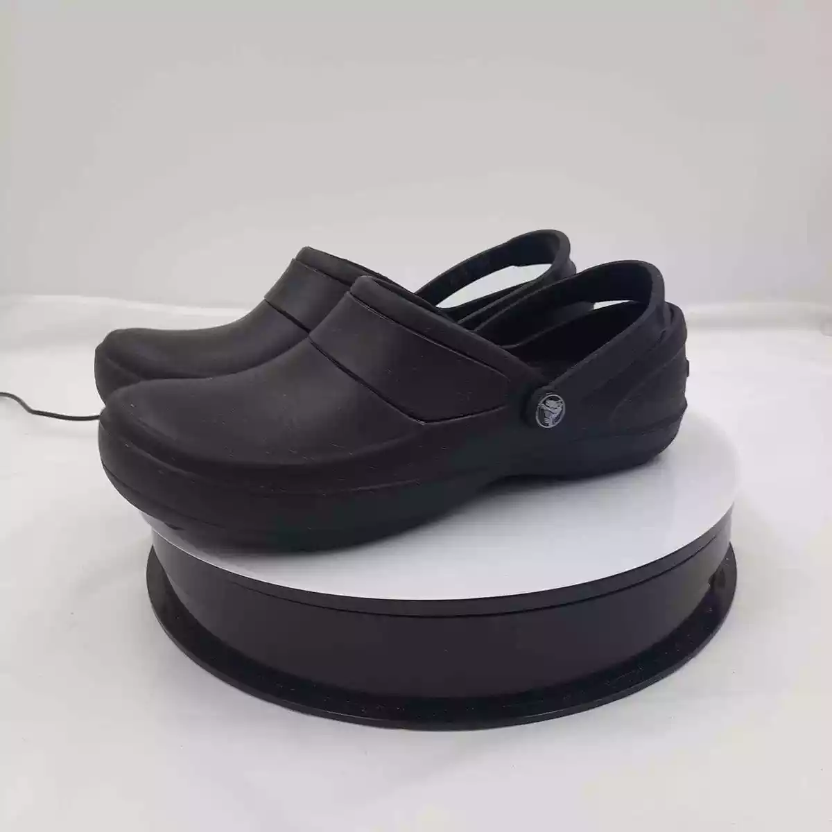Black crocs without clearance holes