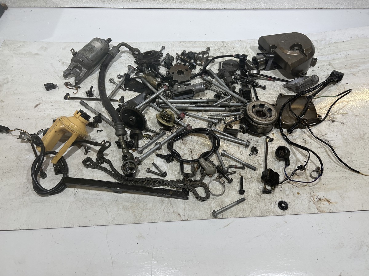 00-02 KAWASAKI NINJA ZX6R ENGINE PARTS AND HARDWARE LOT | eBay