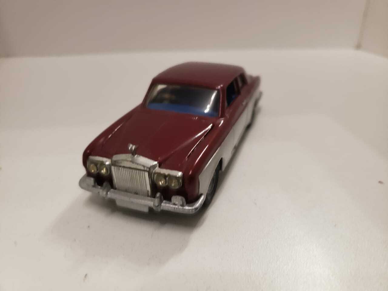 Picture 3 of 4