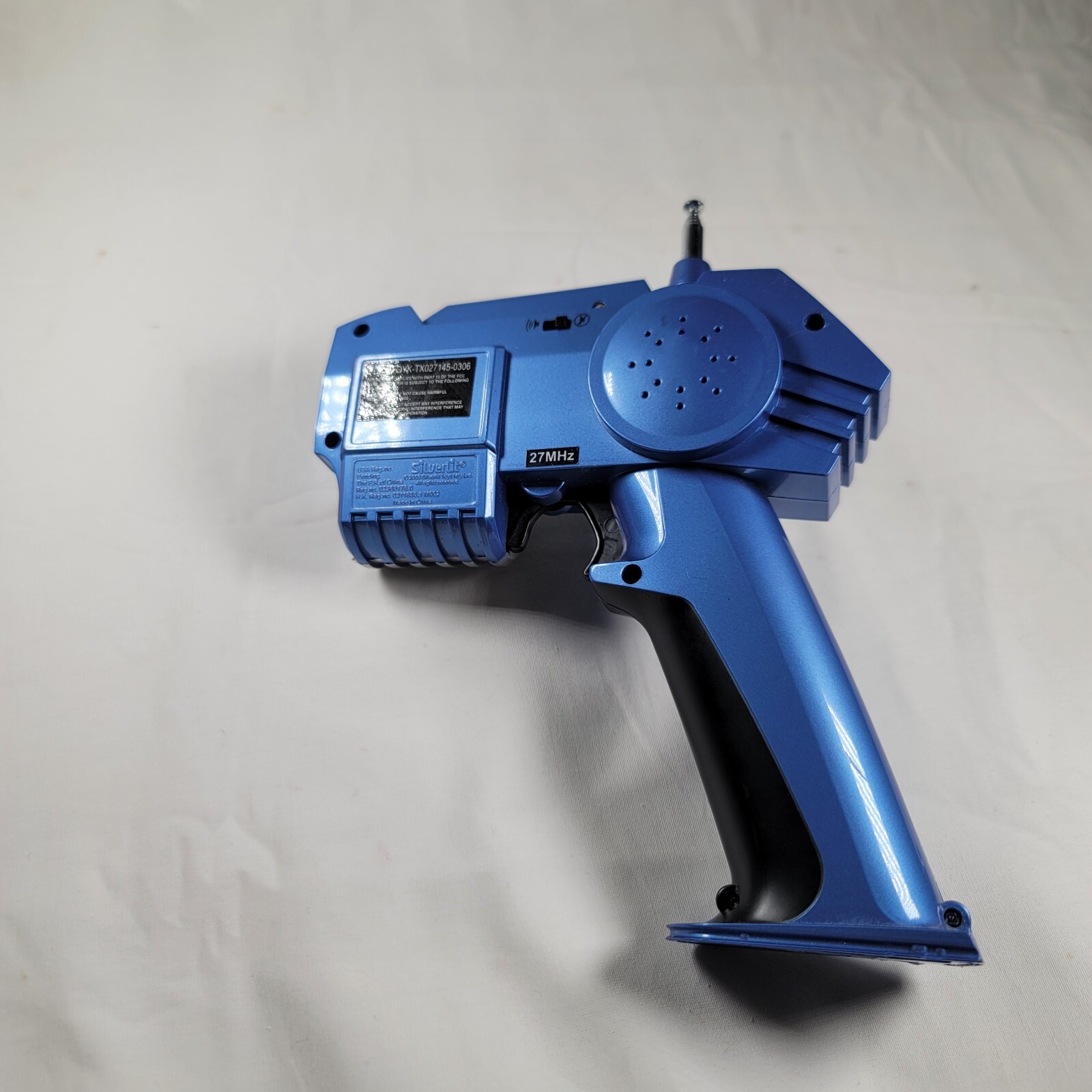 SILVERLIT X-TREK  RC REMOTE CONTROL 49MHZ.