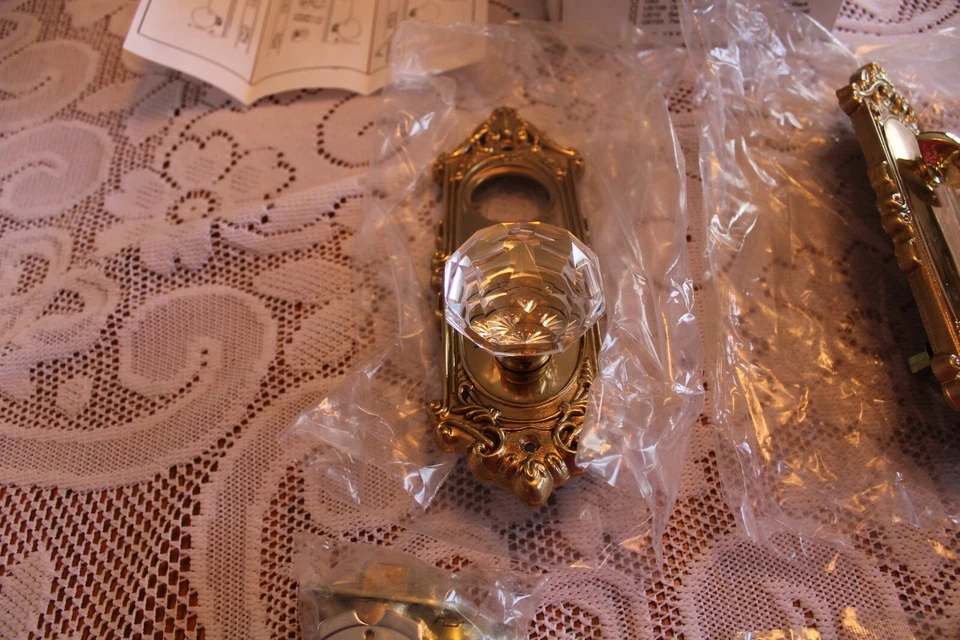 Perilla de puerta de entrada de diamante de vidrio victoriano latón pulido Emtek Hardware 8090 nueva en caja Foto 2 de 4