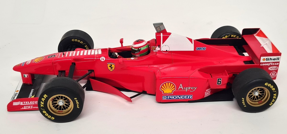 Ferrari F310 B Eddie Irvine ミニカー 1/64 Kyosho F1 Suzuka Legend FERRARI F310 B SCHUMACHER #5