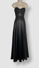 Blondie Nites Women's Juniors' Black Illusion Applique Charmeuse Gown Dress Sz 9