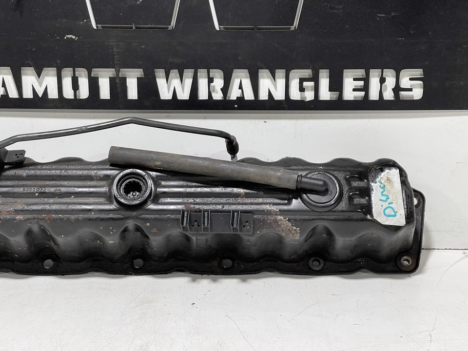 Jeep TJ Wrangler OEM 4.0L Valve Cover 1997-2006 CC 3GG - Image 3 of 4