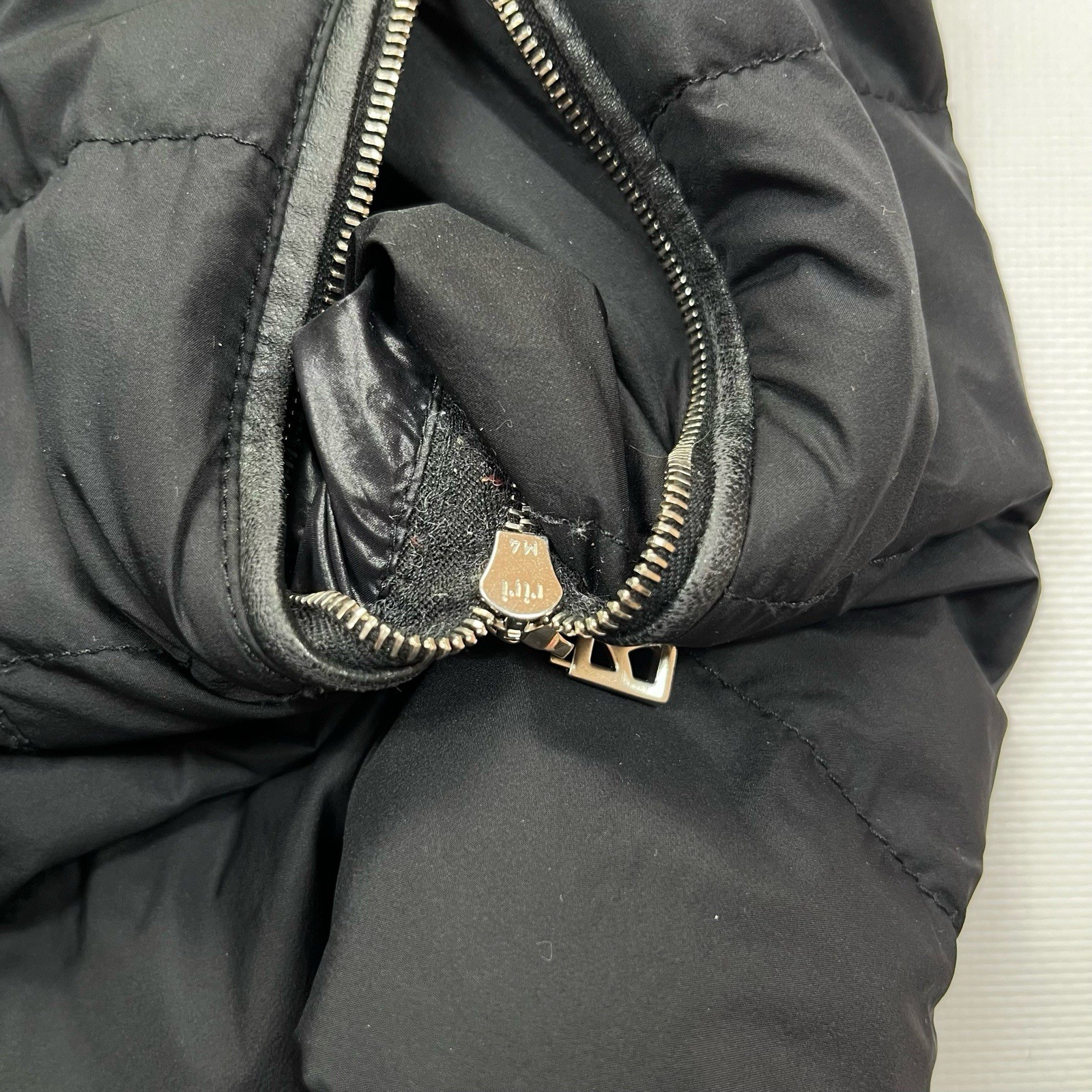 Bogner Lightweight Down Jacket With Wool Sleeves … - image 7