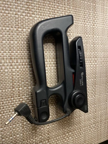 Fujix G805-T Tripod with Lanc Connectivity - product listing photo