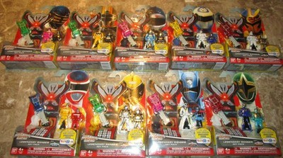 Power Rangers Megaforce コンプリート 新品未開封 Power Rangers Super Megaforce Legendary Key Packs TOYS R US
