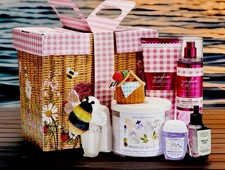Bath Body Works Gift Basket 8 Pcs Picnic Gift Set Brand New Amazing Deal New