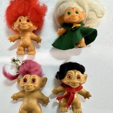 Vintage Troll Dolls Lot of 4   3  Mixed Hair Colors DAM Style Retro Collectibles