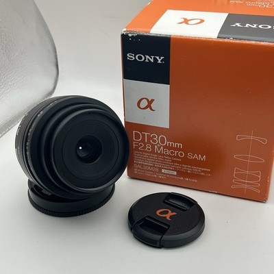 Sony Alpha SAL30M28 30mm F/2.8 DT MF AF SAM Objektiv - A-Mount