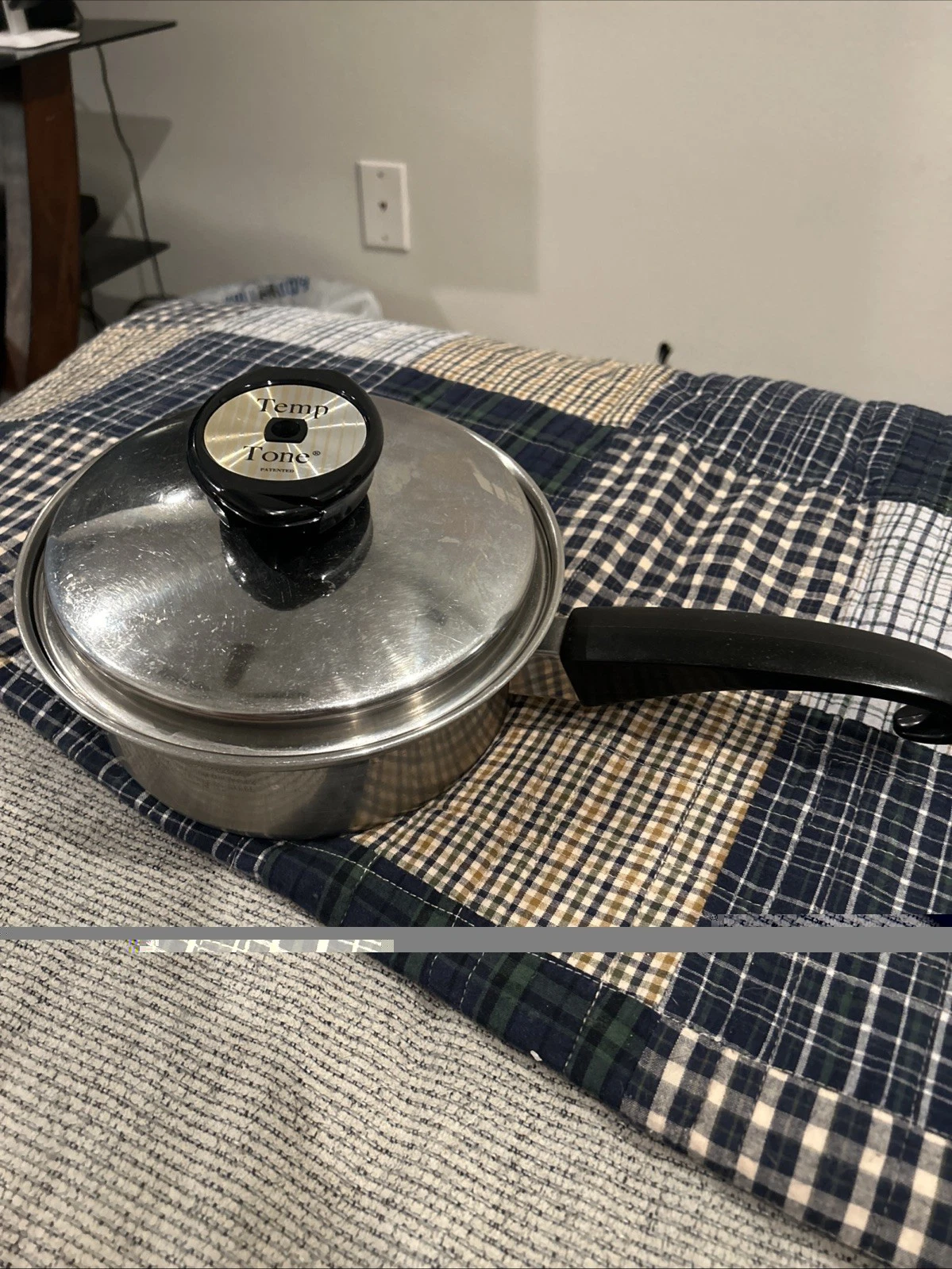 Vintage 8” Temp Tone Sauce Pan And Lid Mo Damage