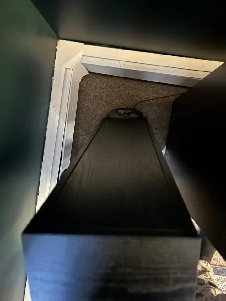 Infinity Reference 2000.6(一对)黑色塔式扬声器双底座200W +视频PoC — 第 4/4 张图片