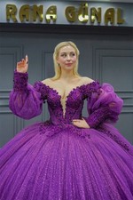 Purple Quinceanera Dresses with Off the Shoulder Tiered Appliques V-neck